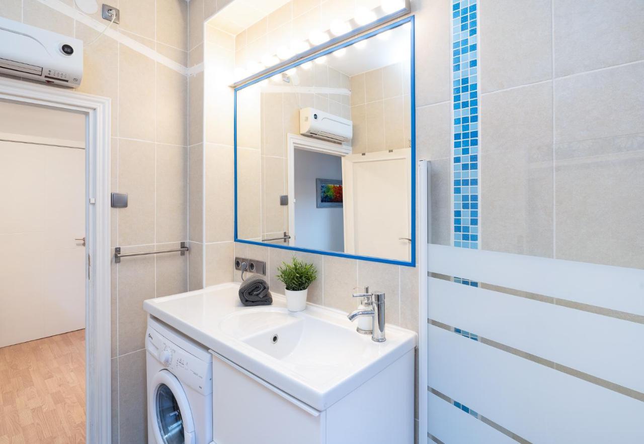 Housingleon - Apartamento Plaza Mayor מראה חיצוני תמונה